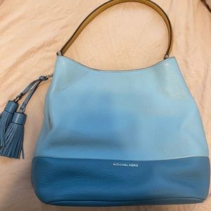Michael Kors Bucket Bag
